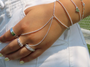 Lucia Hand Chain